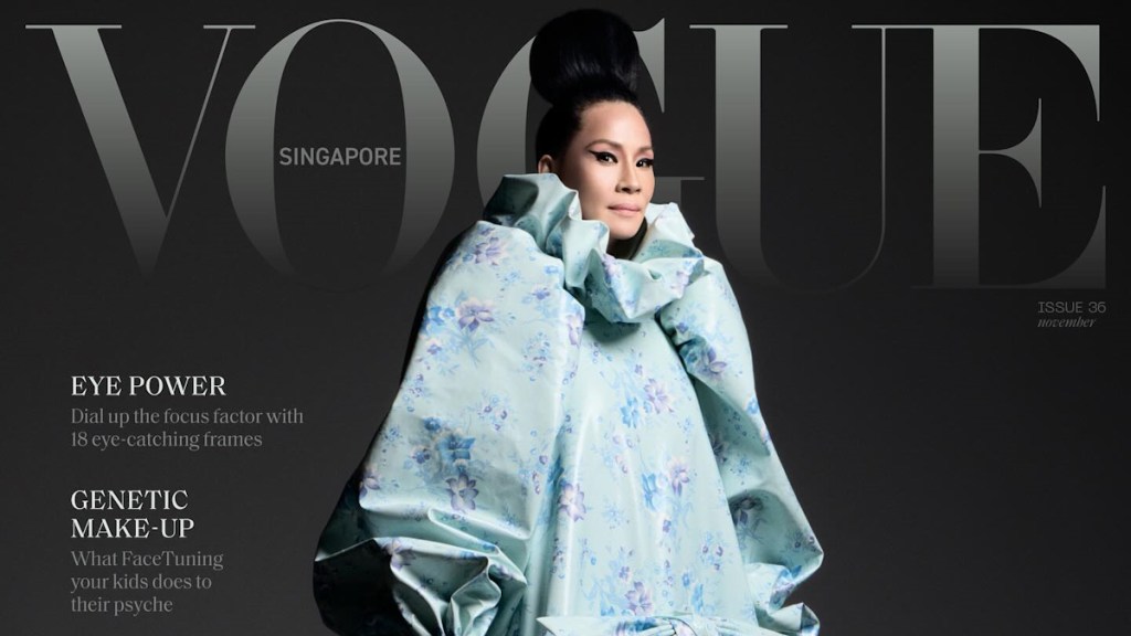 Vogue Singapore November 2024 : Lucy Liu by Victor Demarchelier