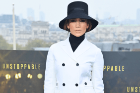 Jennifer Lopez attends the London photocall for "Unstoppable" on November 7, 2024 in London, England.